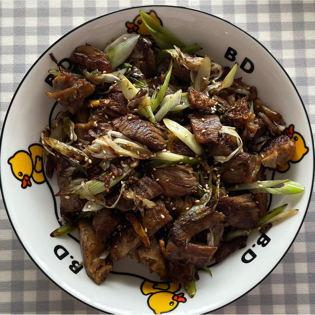 炒了20多年的葱爆羊肉
