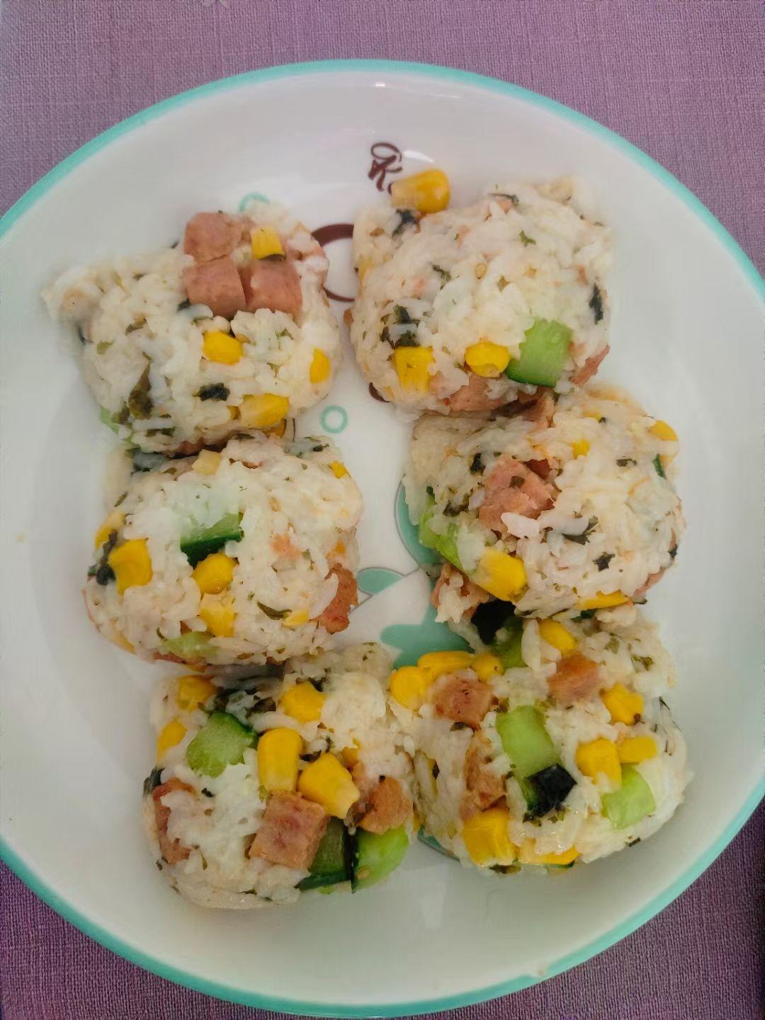 大朋友小朋友都爱吃的海苔饭团