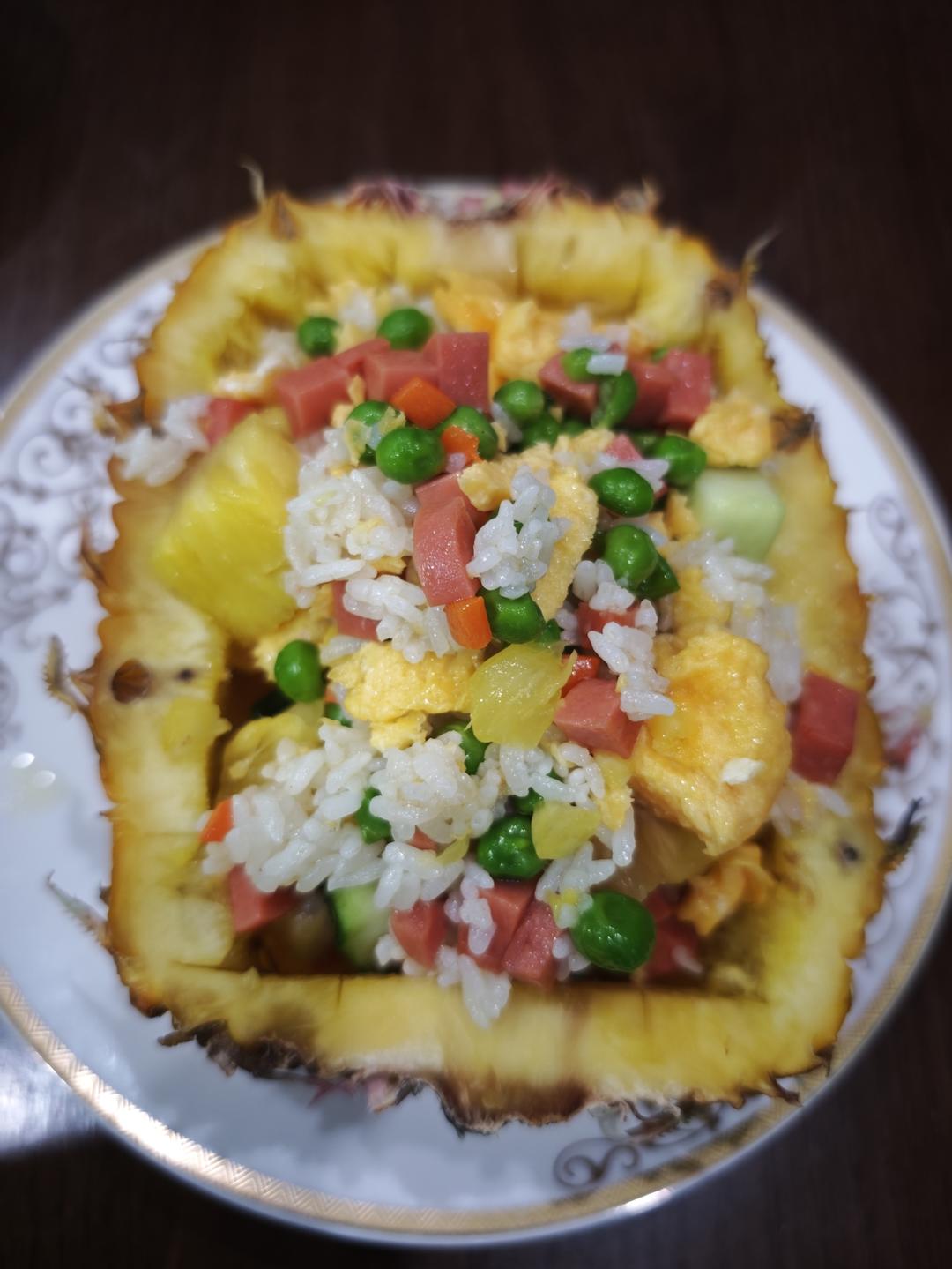菠萝炒饭