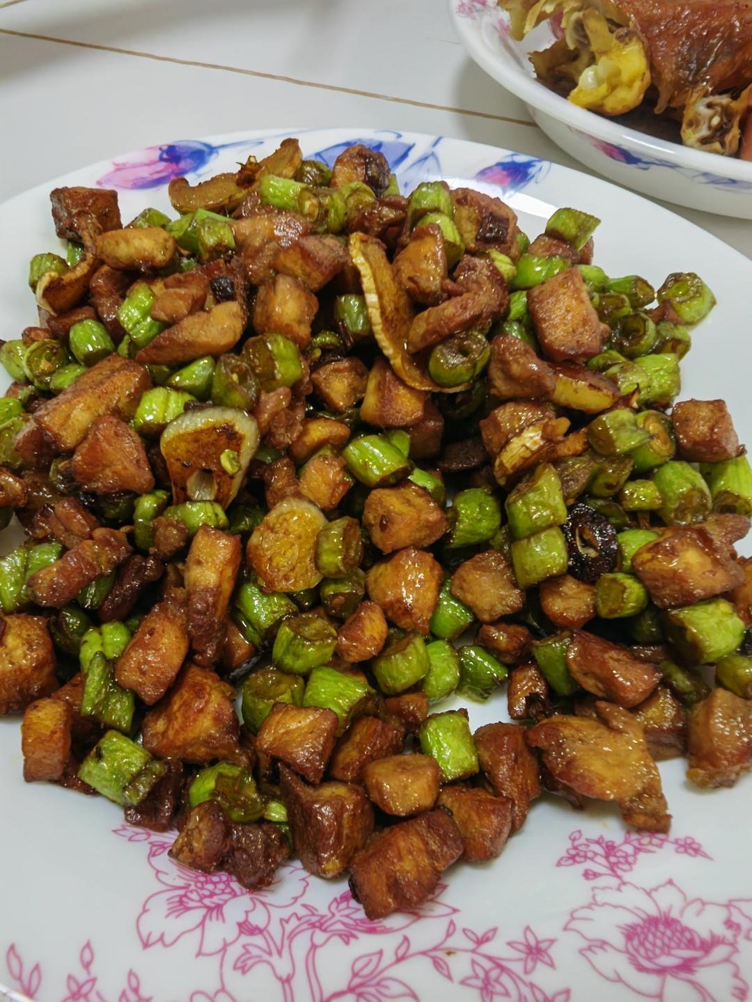 补钙神器——豆角炒肉！超下饭