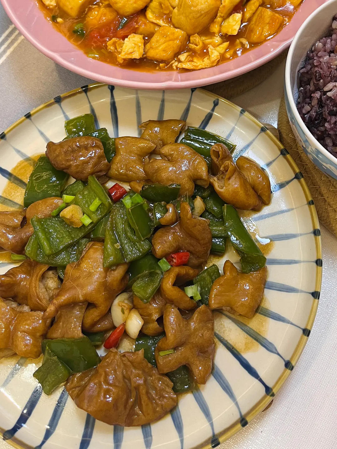 青椒炒肥肠