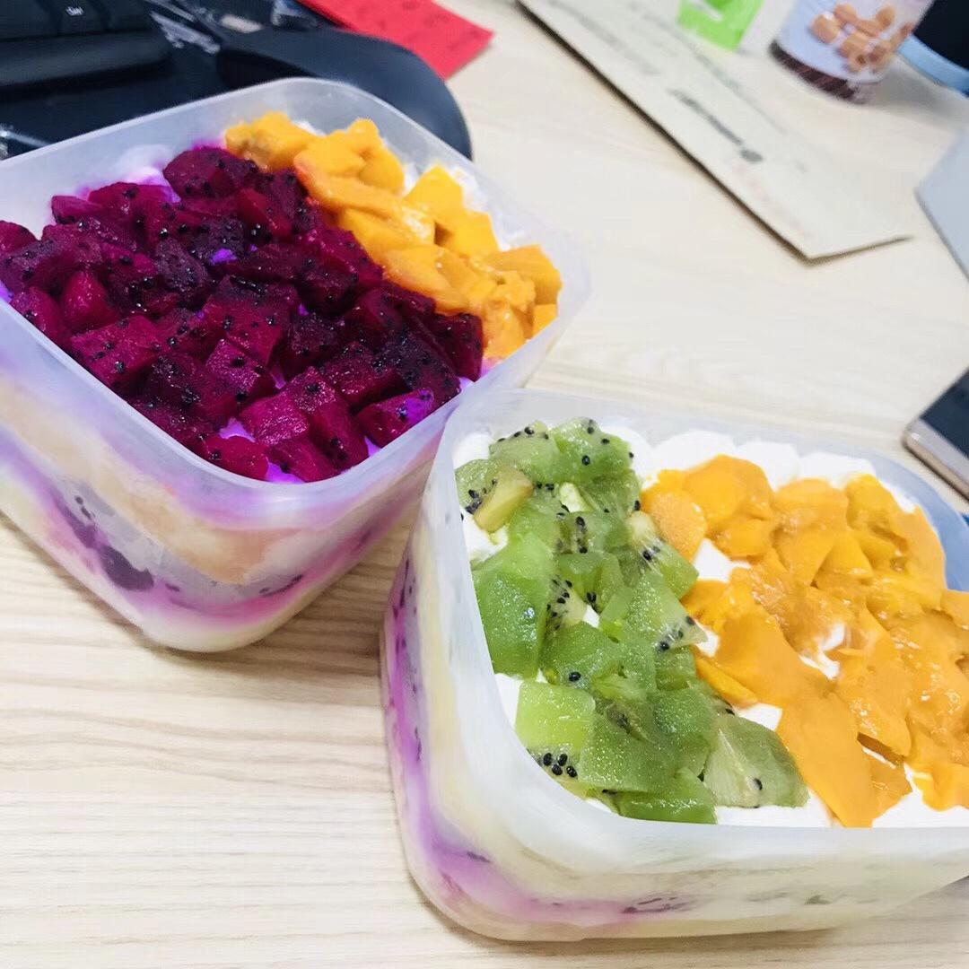 简单快手的便当饭盒水果盒子蛋糕