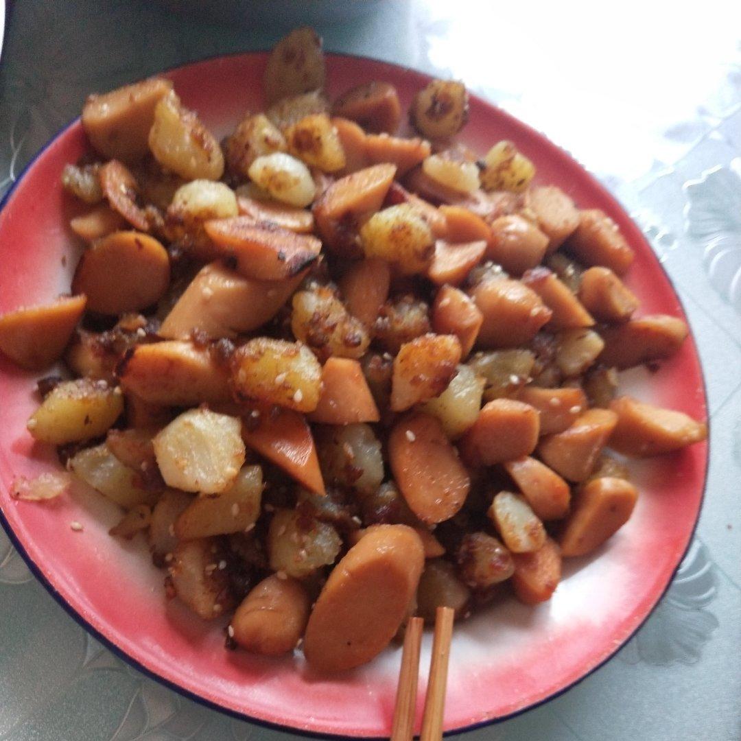 香辣过瘾的孜然土豆火腿，比路边摊还好吃