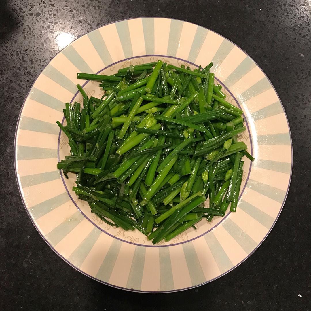 清炒韭菜花