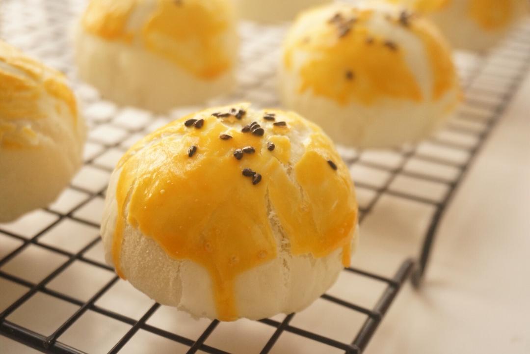 麻薯肉松蛋黄酥的做法