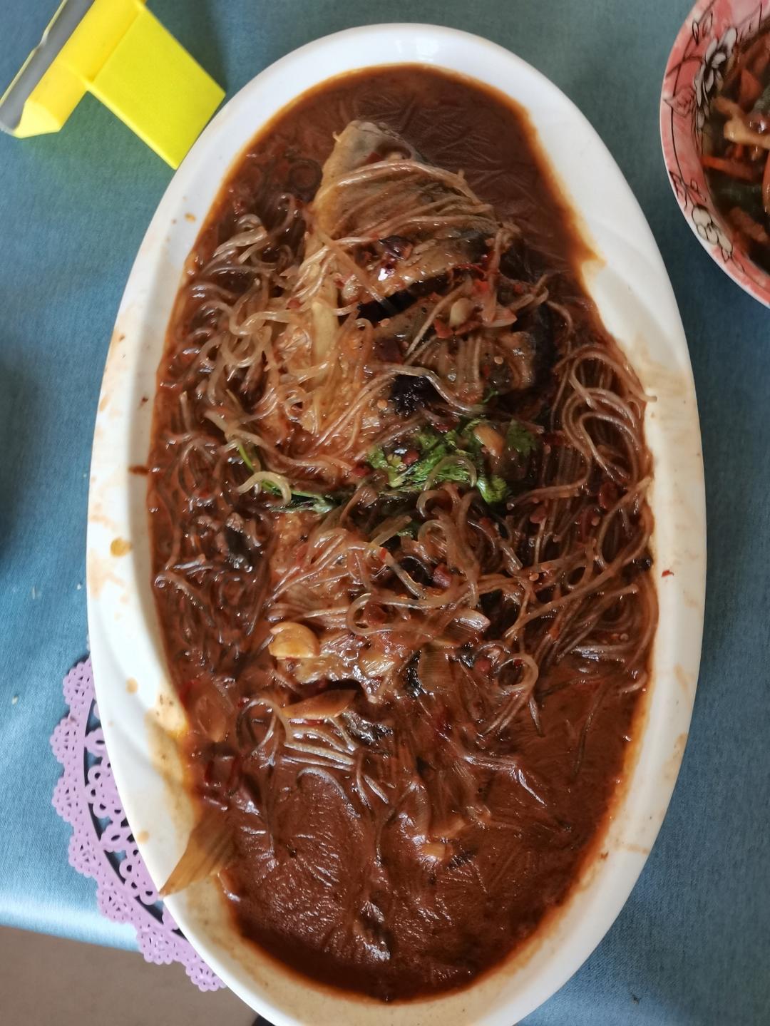 红烧鲤鱼、草鱼