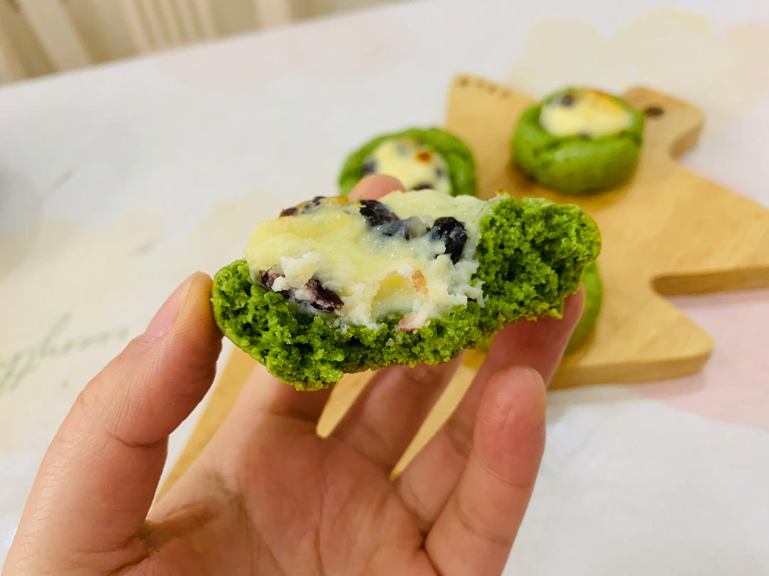 网红抹茶司康