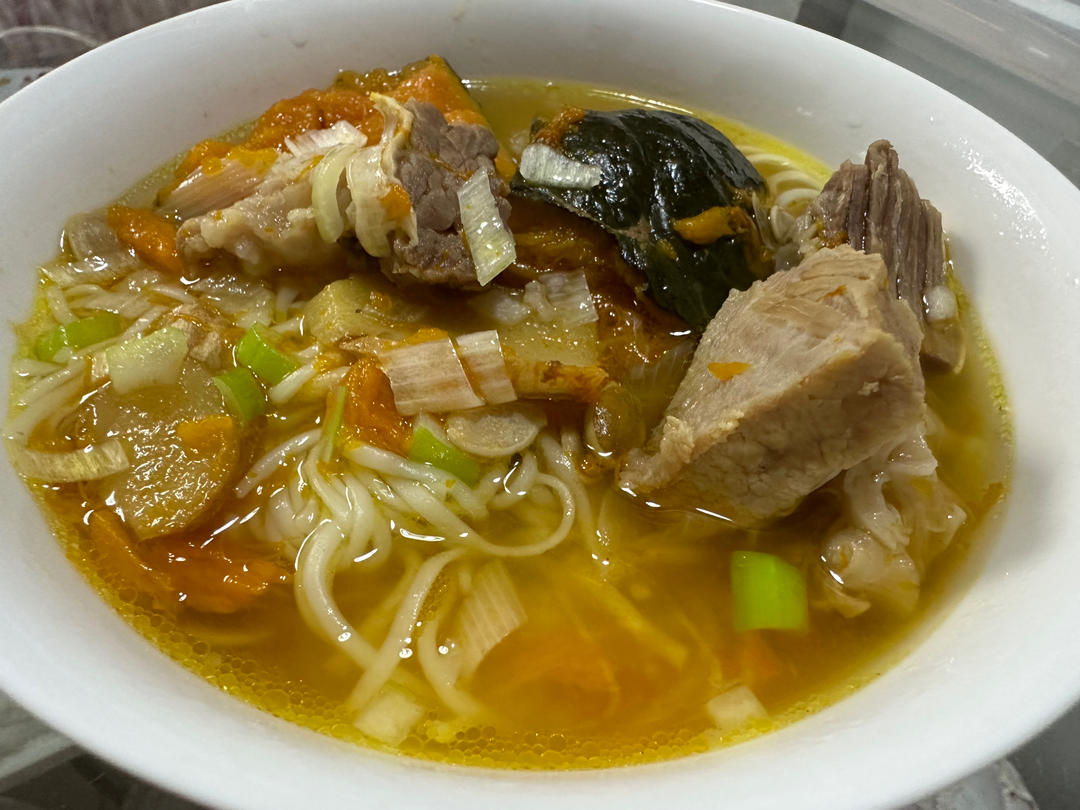 低脂肪高营养的牛肉萝卜汤