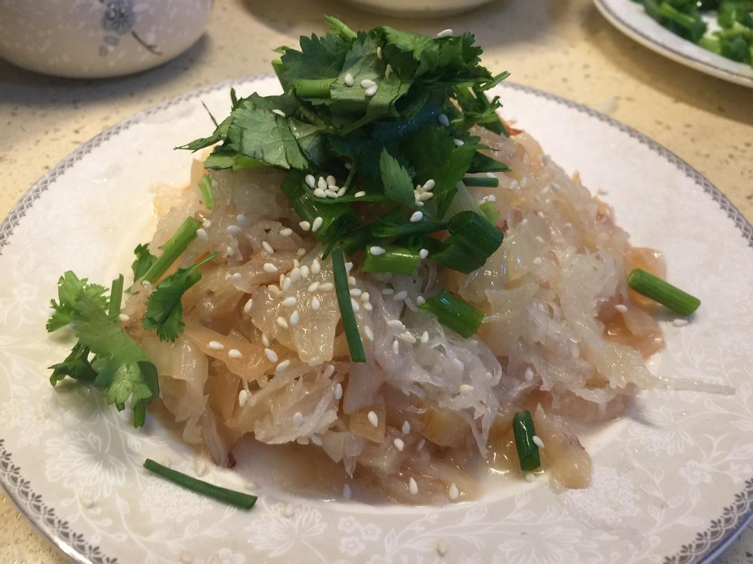 水萝卜丝拌海蜇皮