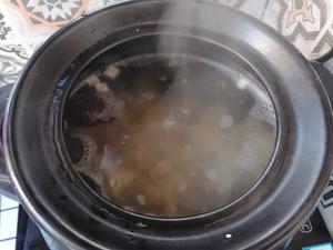 花菇鲍鱼无花果瘦肉汤的做法 步骤4
