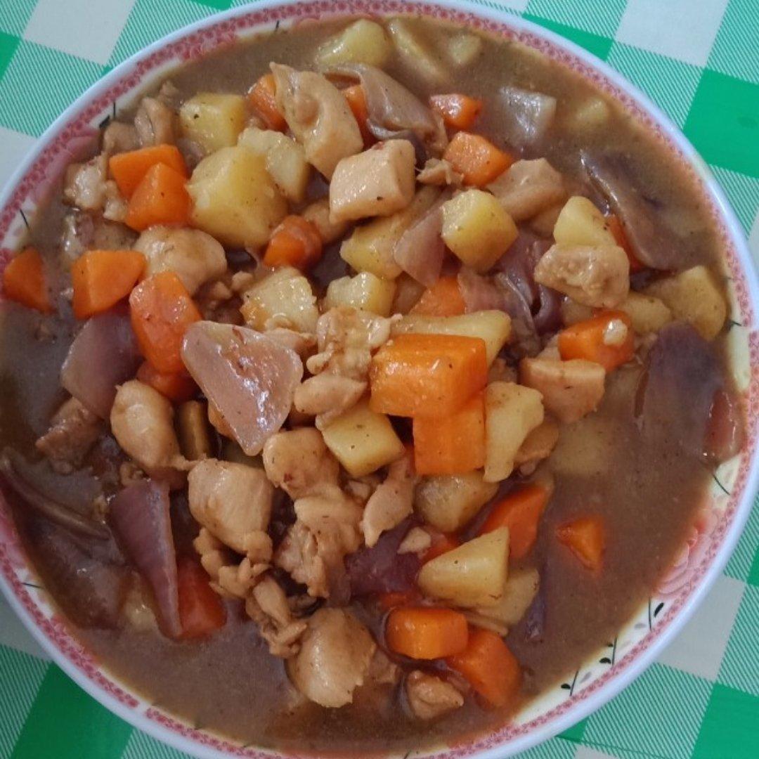 咖喱鸡肉饭