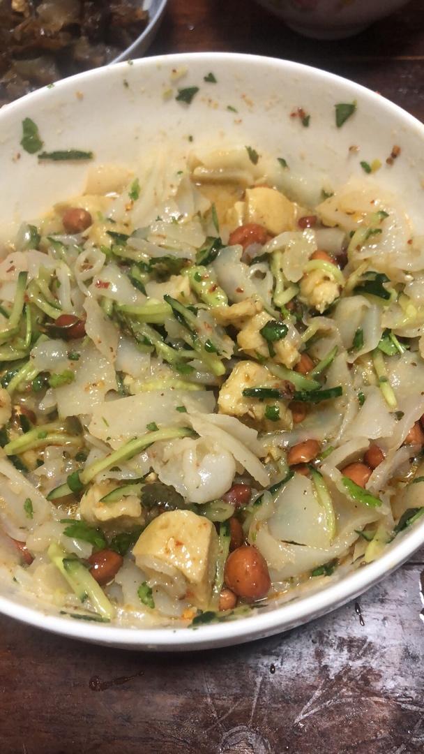 凉皮-家庭自制（告诉你自己做更劲道的秘诀）