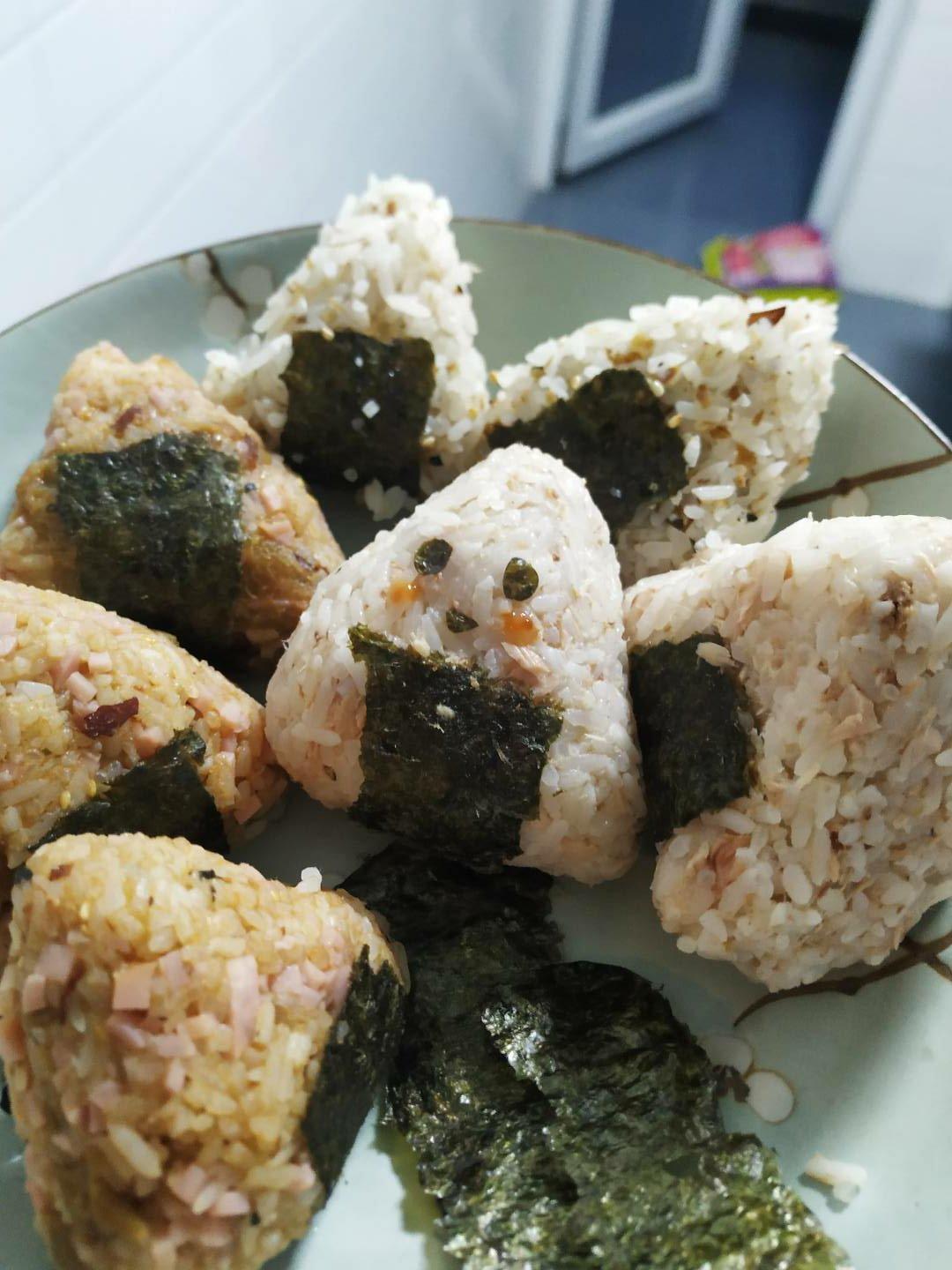 不会翻车的金枪鱼饭团🍙