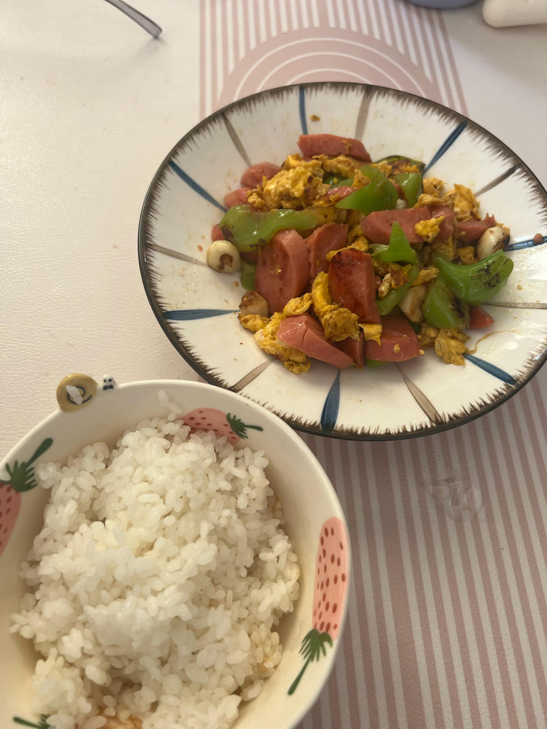 青椒火腿炒鸡蛋