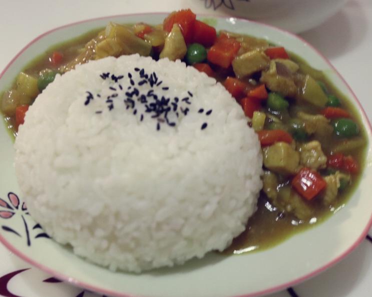 咖喱鸡肉饭