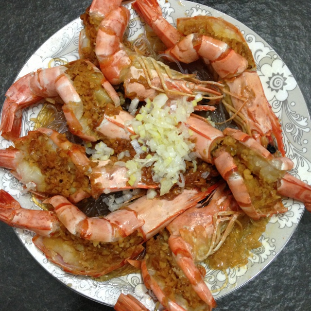 蒜蓉粉丝蒸虾