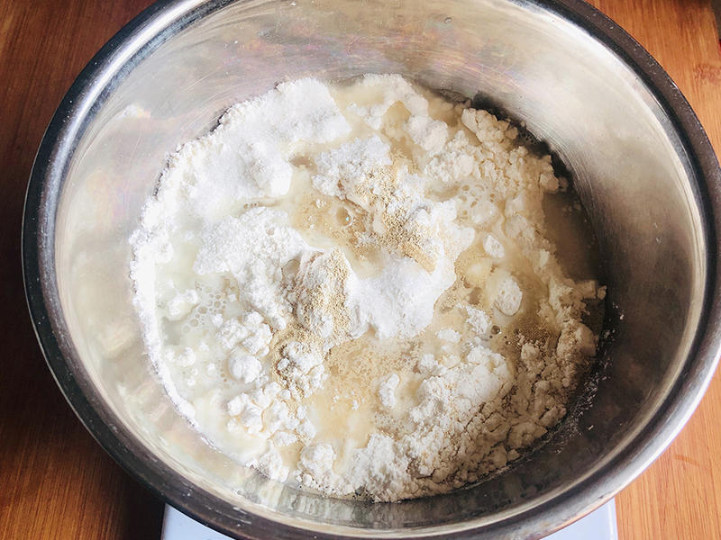 纯奶手撕吐司的做法 步骤1