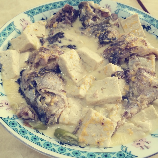 鲫鱼豆腐汤
