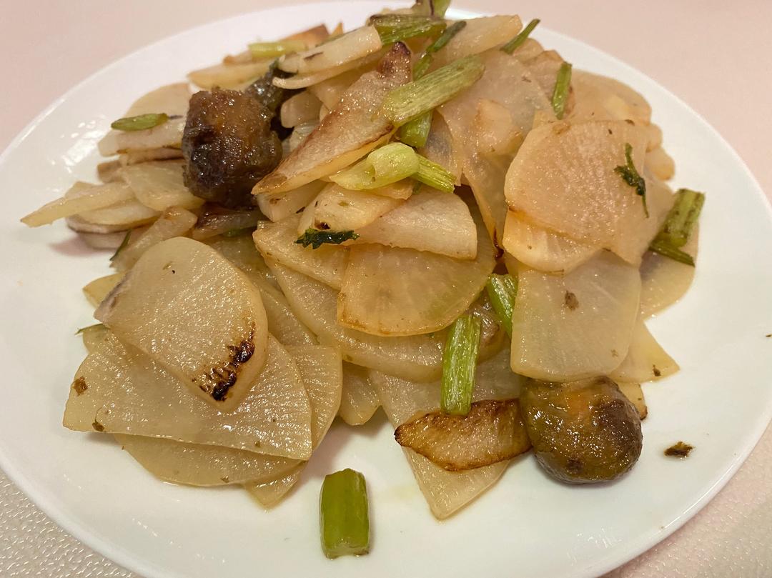 炒白萝卜片的做法