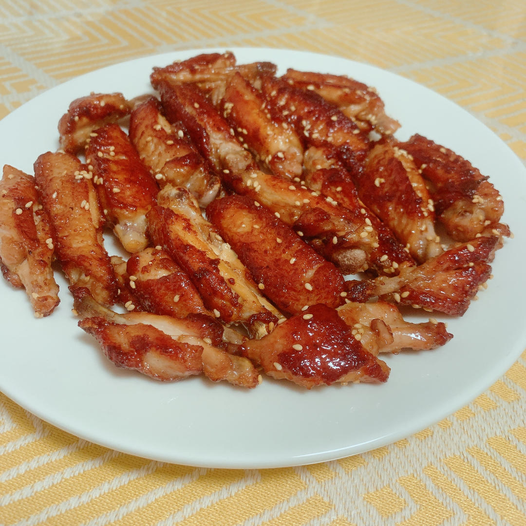 不舔手指算我输‼️做法超简单的鲜嫩多汁秘制小鸡翅🔥
