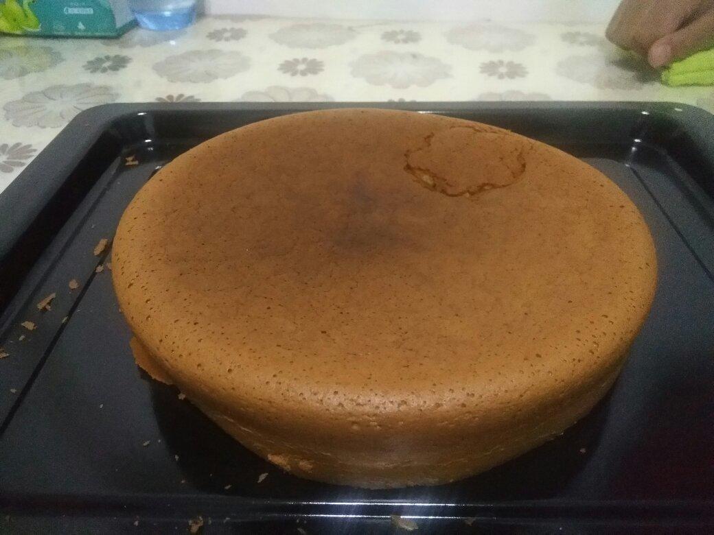 烤箱做蛋糕（戚风蛋糕的做法）