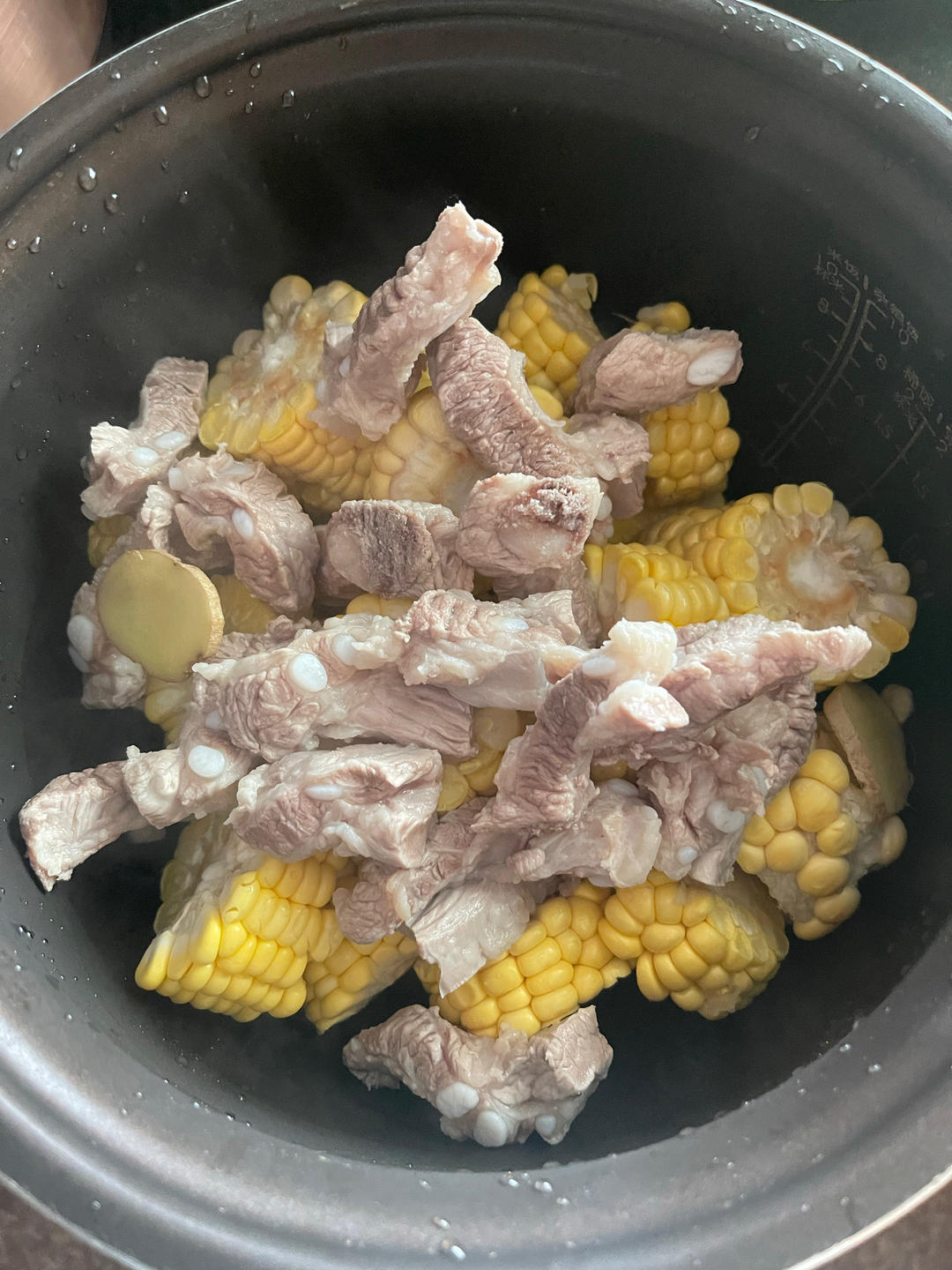 玉米排骨汤（简易电饭煲版）