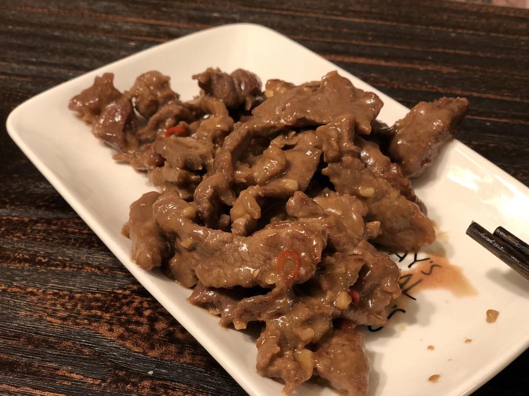 香菜炒牛肉（嫩）