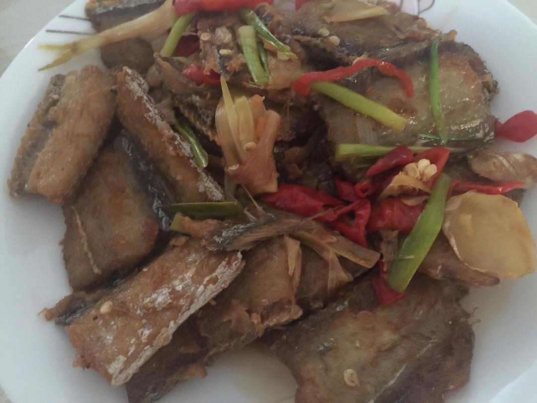 红烧带鱼