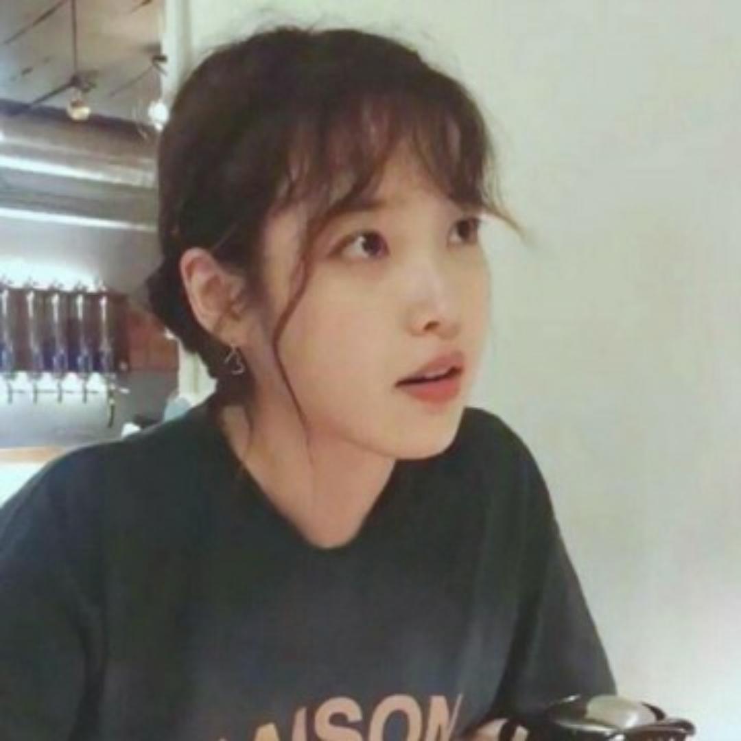 去湖边小坐