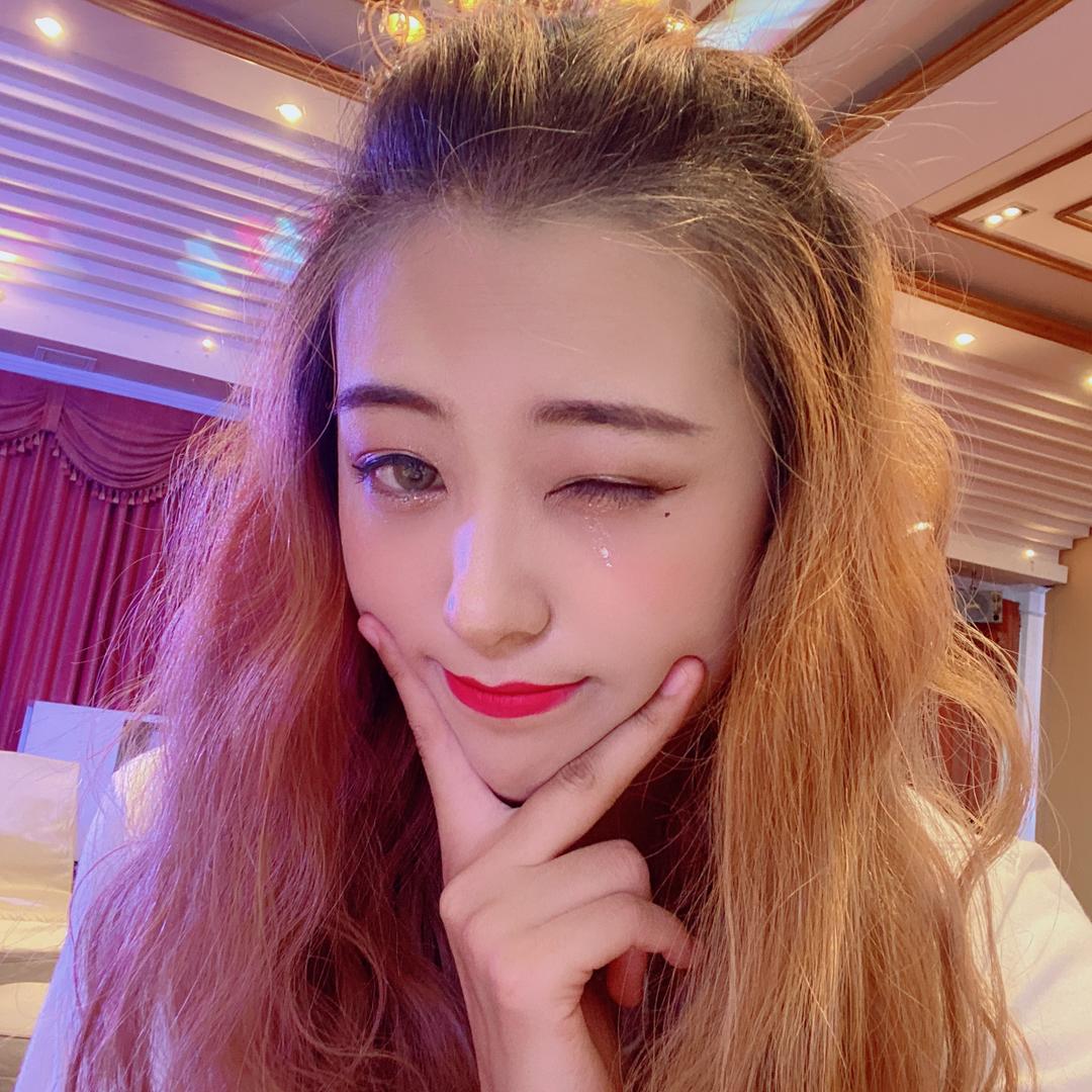 佳雯Abby
