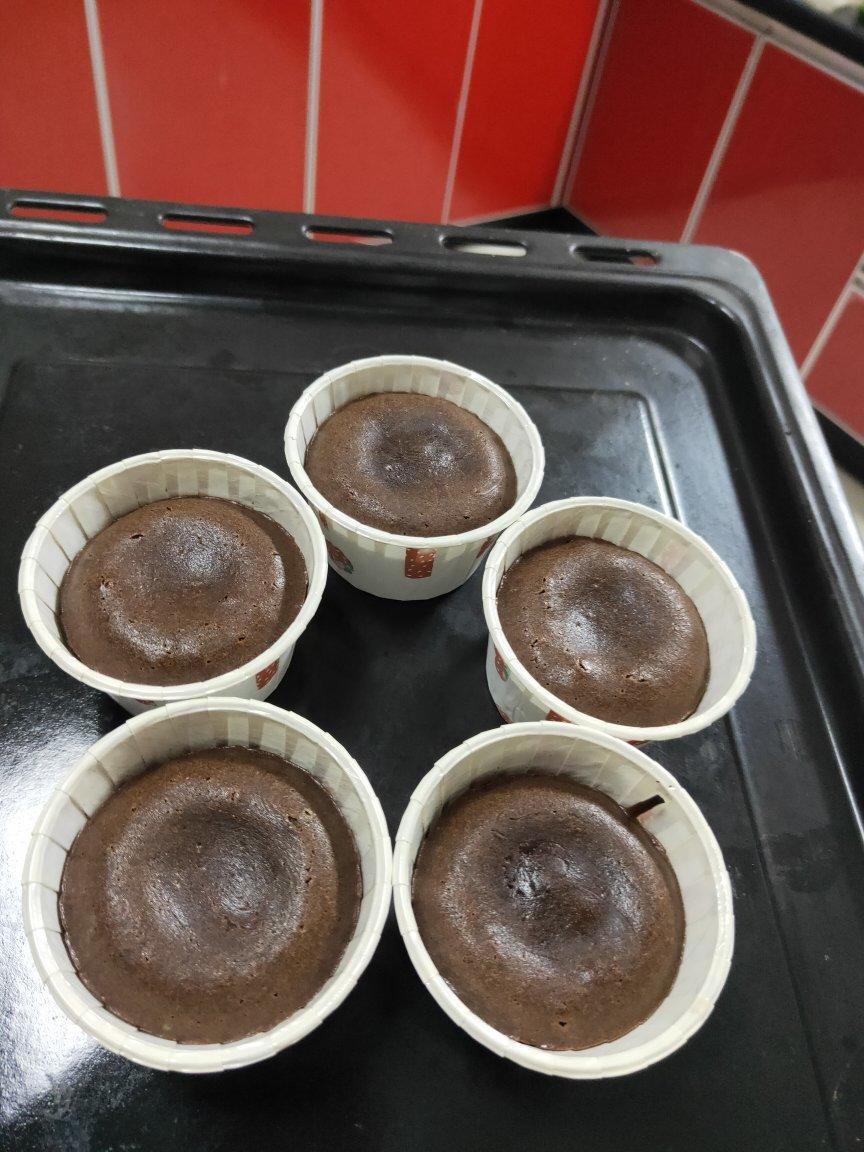 熔岩巧克力蛋糕｜一条视频