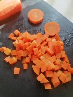 甜甜的胡萝卜汁的做法 步骤1