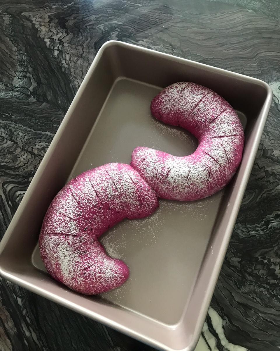 火龙果麻薯软欧