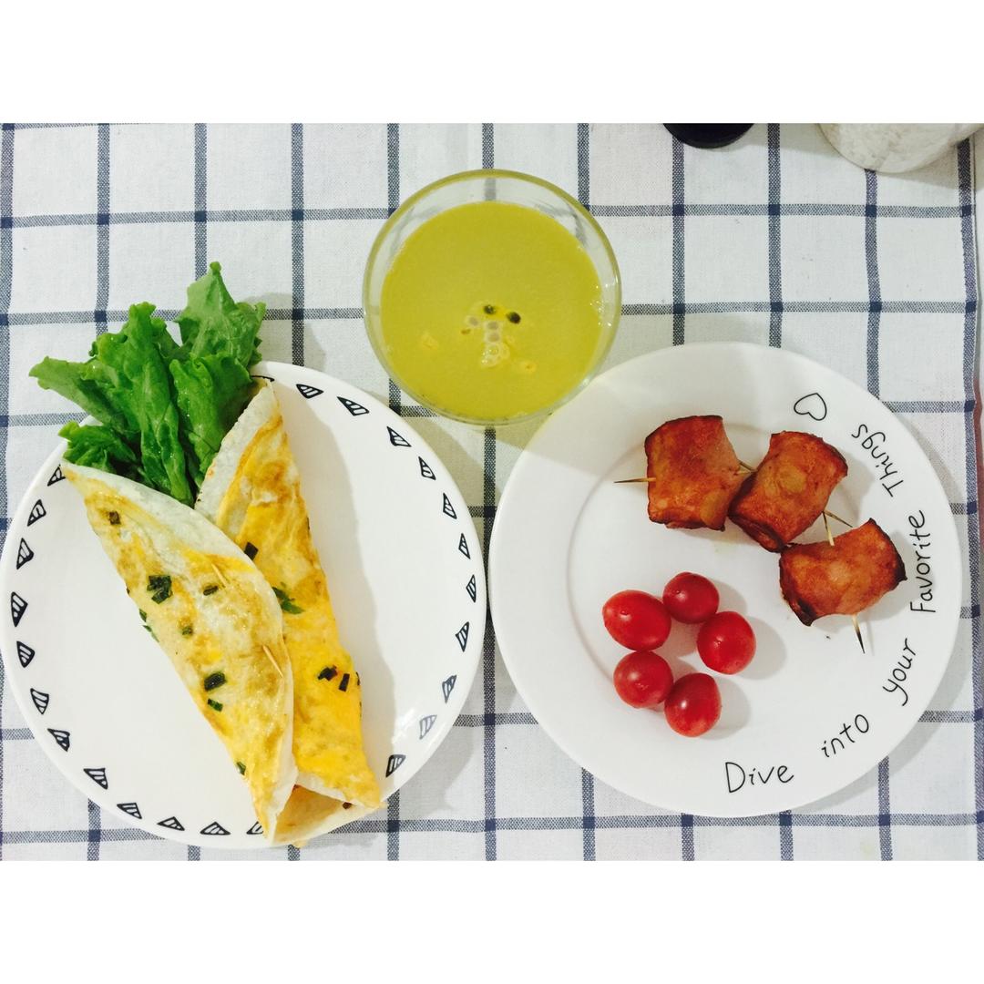 香烤培根圣女果卷