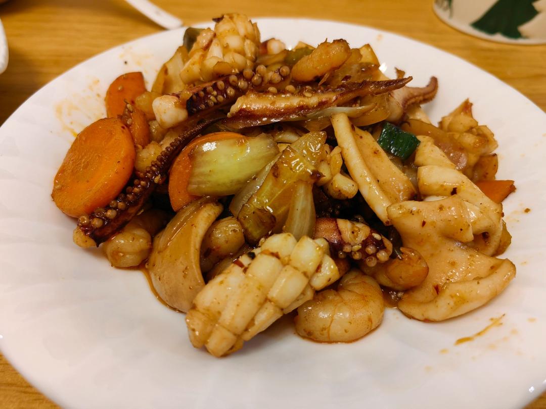 爆炒鱿鱼