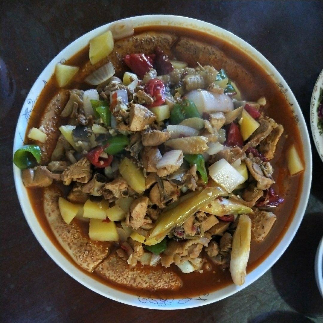 新疆大盘鸡