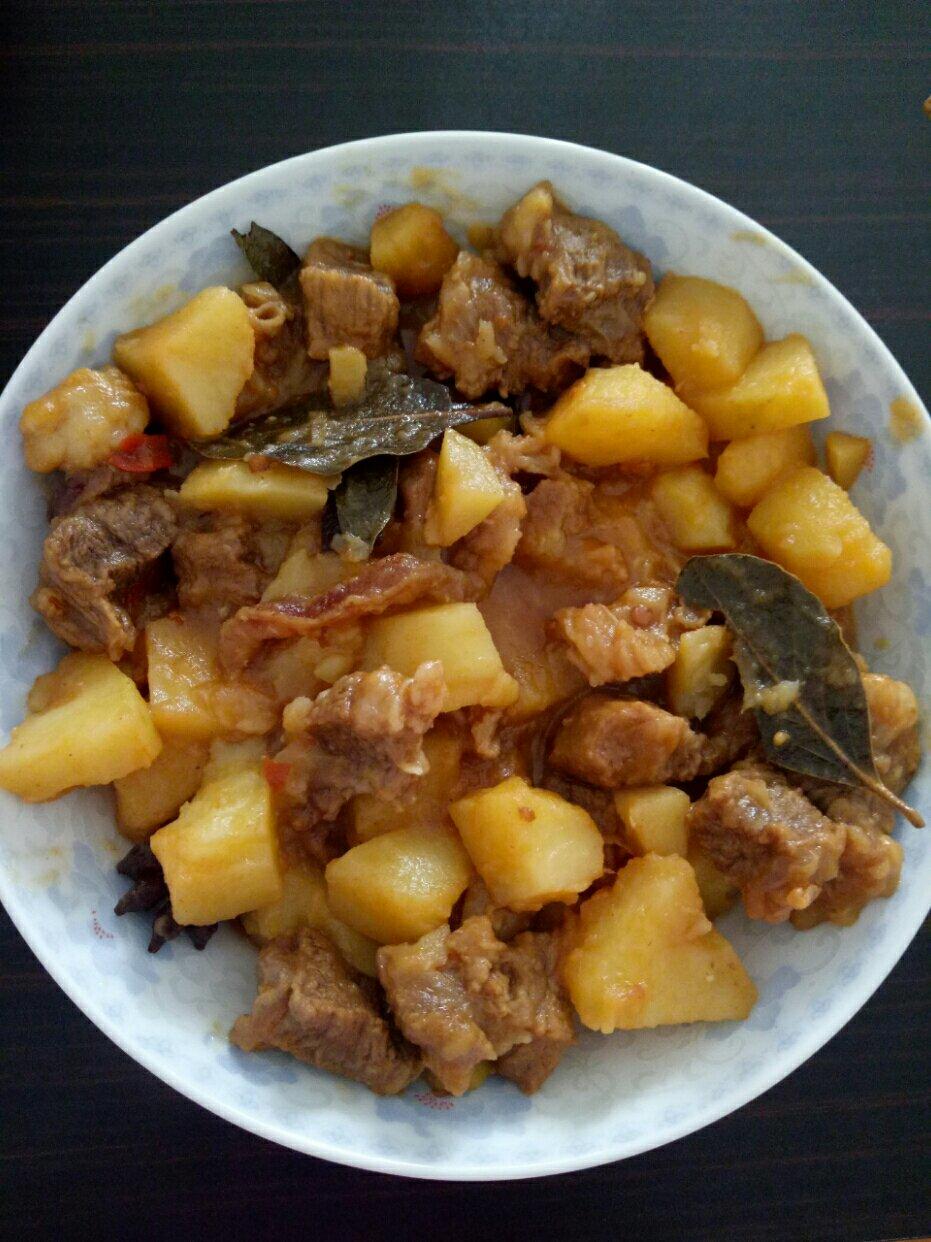 番茄土豆炖牛腩
