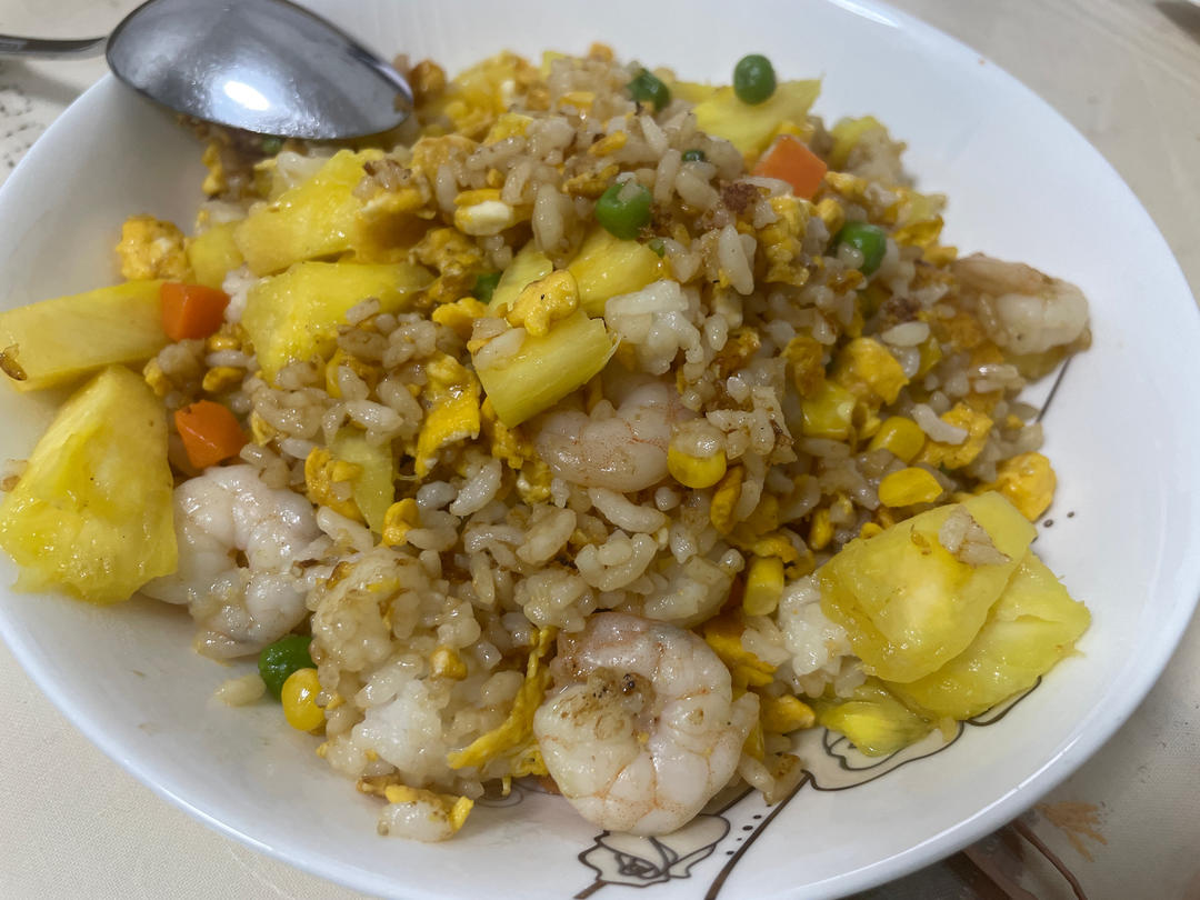 菠萝炒饭
