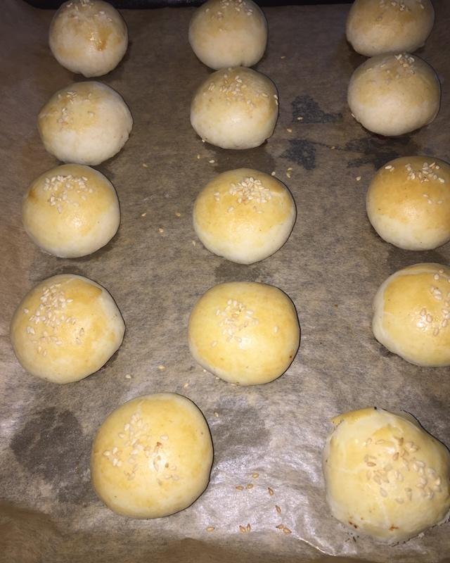 酥皮鲜肉月饼～酥的掉渣