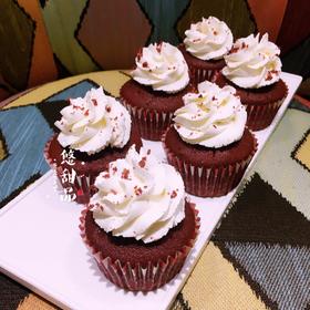 传统红丝绒杯子蛋糕（极软无泡打粉）Red velvet cupcake