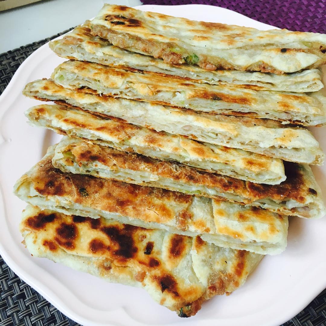 孤叶爱飘做的汤氏猪肉大葱肉饼