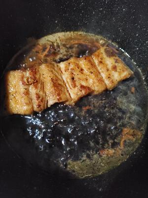 好吃不过一碗鳗鱼饭，万能自制照烧汁，照烧鳗鱼的做法 步骤5