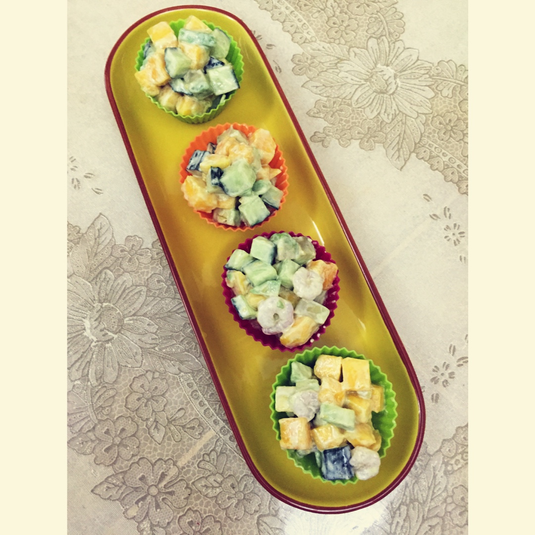 薯片牛油果大虾沙拉