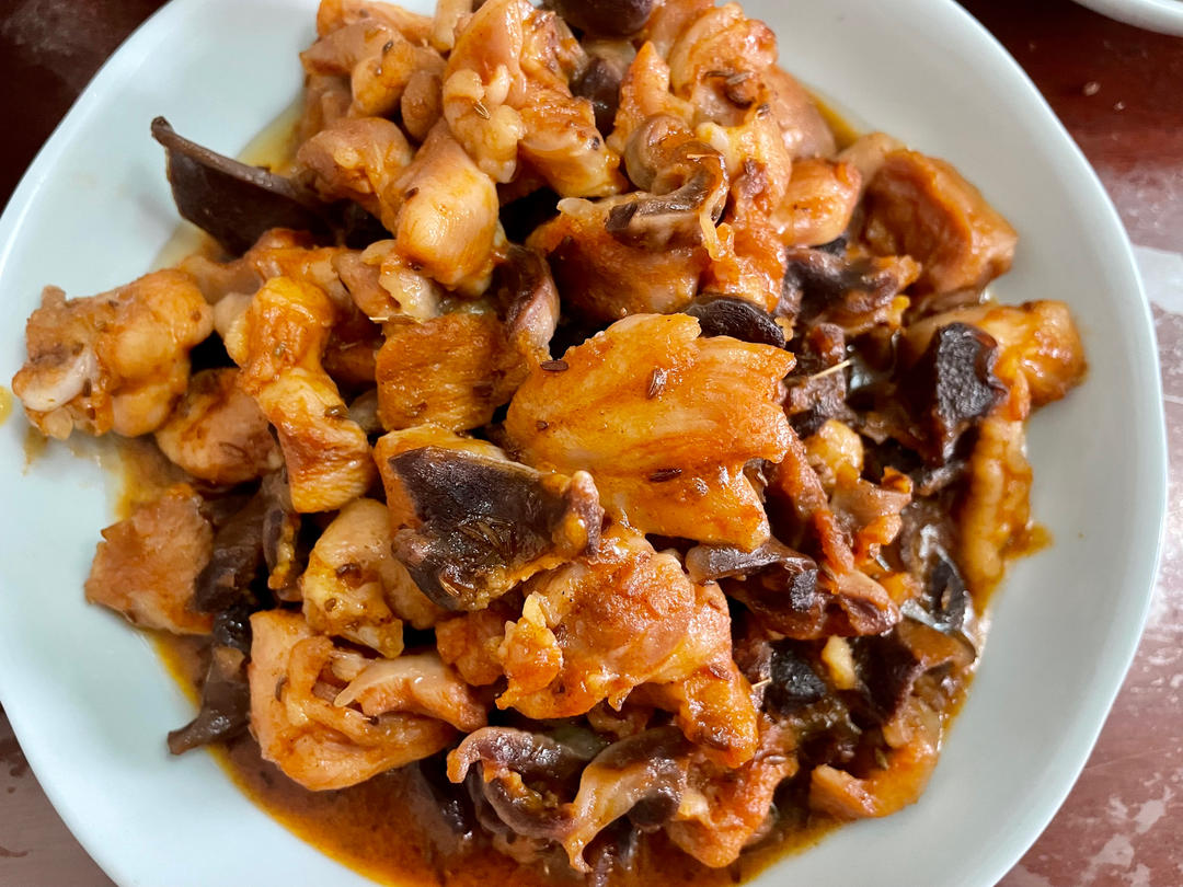 只需奥尔良腌料&孜然&炒锅～鸡腿肉