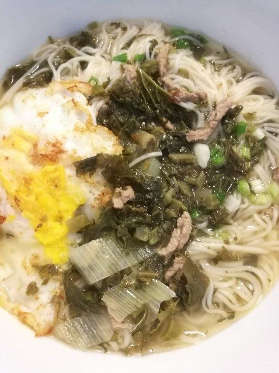 雪菜肉丝面