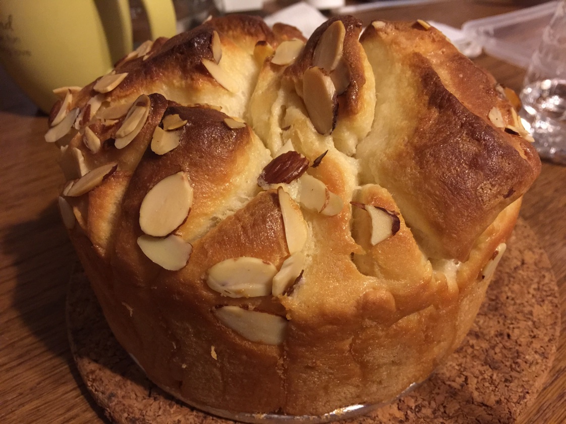 日式香浓炼乳面包