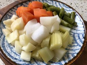 最详细的四川泡菜家常做法的做法 步骤2
