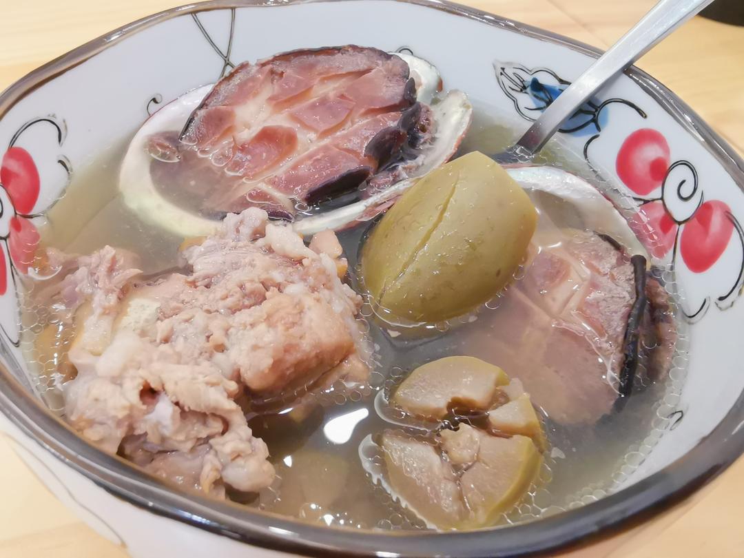 青橄榄龙骨鲍鱼汤#靓汤#生津健脾#夏天最佳#的做法