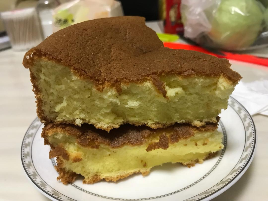 烤箱做蛋糕（戚风蛋糕的做法）