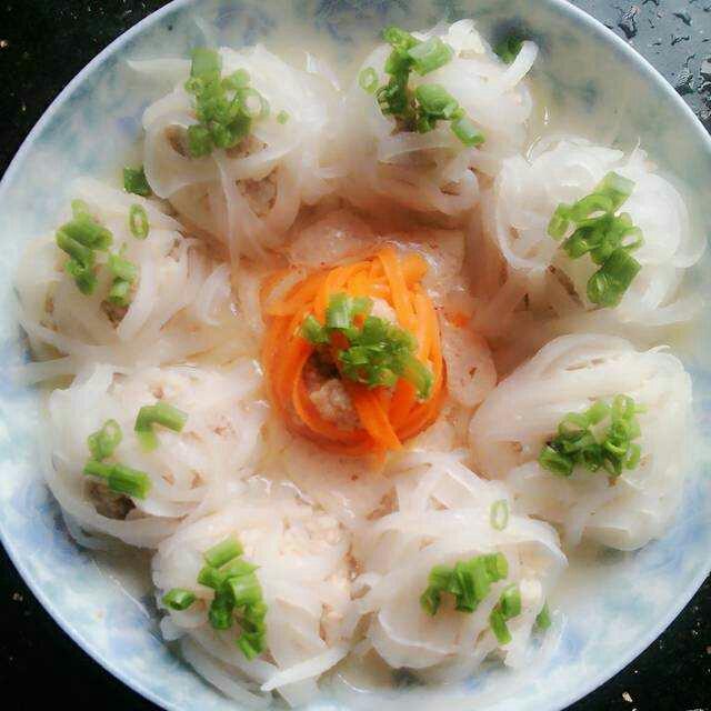 清蒸萝卜丸子